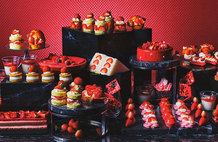 「The Elegant Red（ジ・エレガント レッド）」ストロベリースイーツビュッフェ