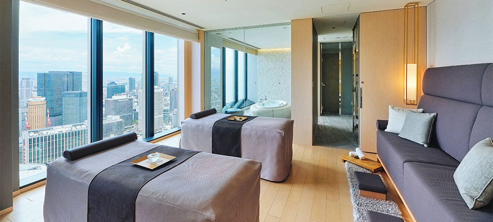 コンラッド・スパ　Autumn Promotion – The Moon Flow -